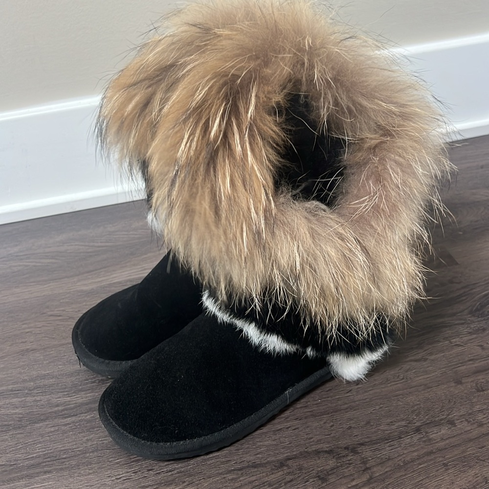 Authentic Fur Trimmed Black Boots
